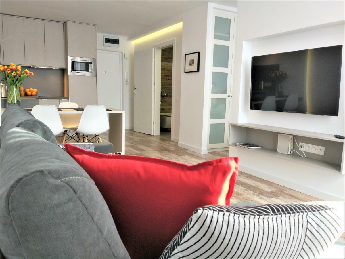 City Center Zelazna, Next To Warsaw'S Business District & Fabryka Norblina, By Warsawskyline Apartments Esterno foto